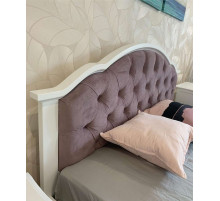 Двуспальная кровать Флоренция MUR-112-01/1 с каретной стяжкой Двуспальная кровать Флоренция MUR-112-01/1 с каретной стяжкой